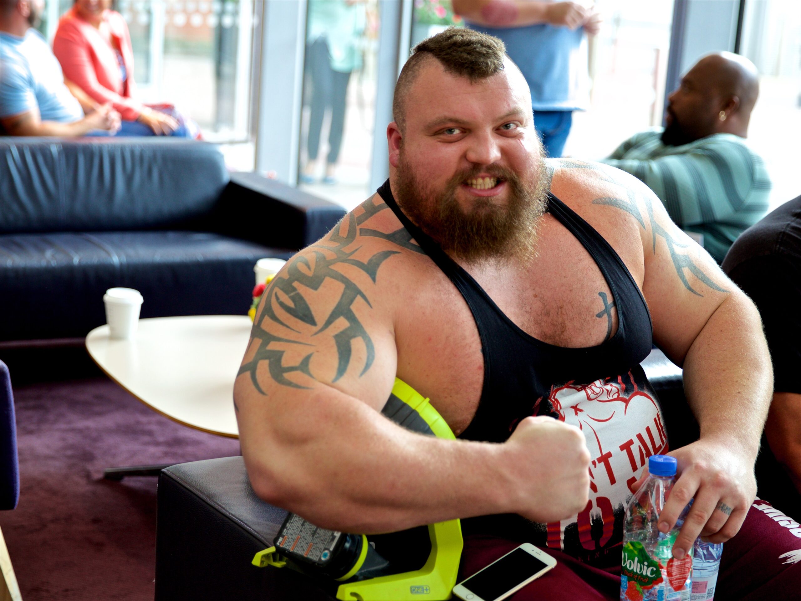 Parmi les mutants aux superpouvoirs - Le strongman Eddie Hall